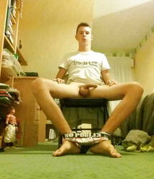 Nothing But Twinks 3 5ace0e65dcd4a.jpg
