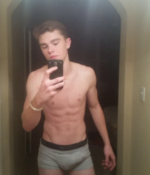 Nothing But Twinks 6 5ace1208c9828.jpg