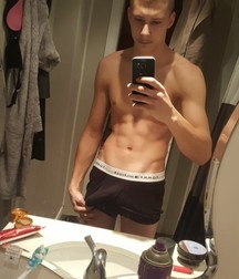 Nothing But Twinks 15 5ace1d7e1f2e3.jpg
