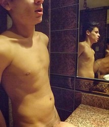 Twinks World 10 5b9bc3e910bff.jpg