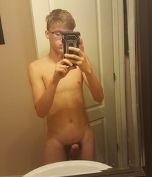 Twinks World 16 5b9bc7cb28b04.jpg