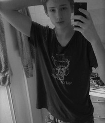 Even More Twinks 5bae3d8fe905a.jpg