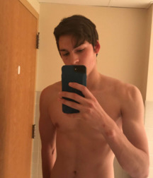 Even More Twinks 4 5bae3ee187c9c.jpg