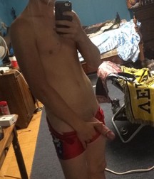 Even More Twinks 18 5bae4594a16c4.jpg