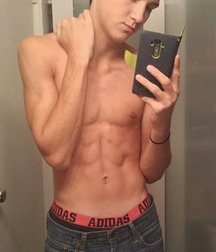 Hot Pics 5bb364ab174bb.jpg