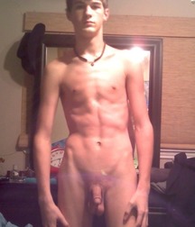Hot Pics 5bb364d86f384.jpg