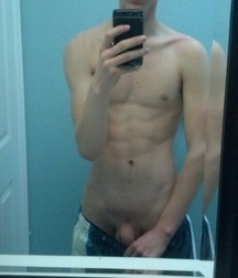 Hot Pics 5bb36554158e2.jpg