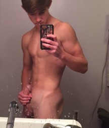 Hot Pics 5bb365ae31ce3.jpg