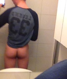 Hot Pics 5bb366045bb60.jpg