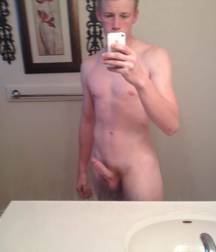 Hot Pics 5bb3664602176.jpg