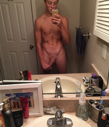 Hot Pics 2 5bb4dcbb3b94f.jpg