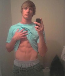 Hot Pics 2 5bb4dce734205.jpg