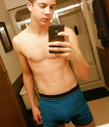 Hot Pics 3 5bb619b54ee1b.jpg