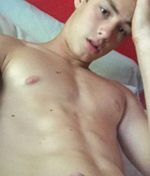 Hot Pics 3 5bb61bc4b6040.jpg