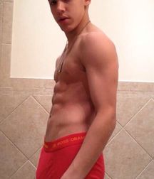 Hot Pics 4 5bb61c35e37dc.jpg