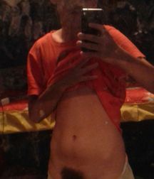 Hot Pics 5 5bb7fc5baff0a.jpg