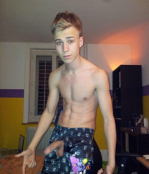 Hot Pics 6 5bb8bc6b4e6db.jpg