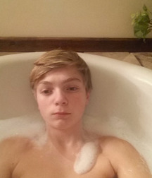 Hot Pics 9 5bbca66575720.jpg