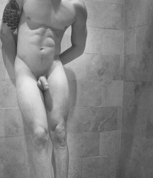 Hot Pics 12 5bbdef9a1d910.jpg
