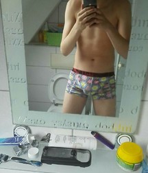 Hot Pics 14 5bc08ebe8eecb.jpg