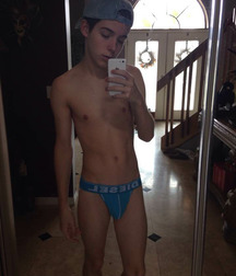 Hot Pics 14 5bc090de1363d.jpg