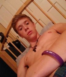 Hot Pics 15 5bc096a44edef.jpg