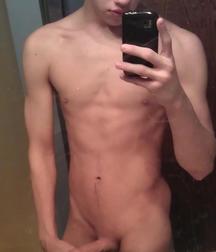 Hot Pics 16 5bc1eaf802611.jpg