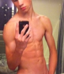 Hot Pics 17 5bc1eeb602df0.jpg