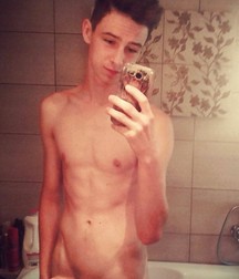 Hot Pics 19 5bc201fd839e3.jpg