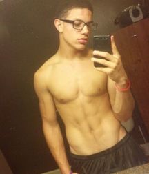 Hot Pics 21 5bc4a34ec206f.jpg