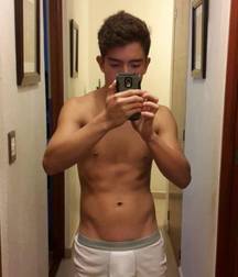 Hot Pics 22 5bc4b339d6341.jpg