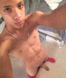 Yummy Boys 11 5be59174d5618.jpg
