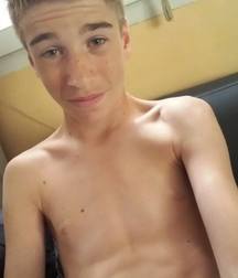 Yummy Boys 11 5be59186b0ab4.jpg