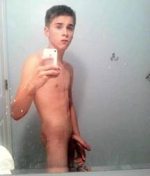 Yummy Boys 14 5be5961fd8366.jpg