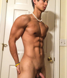 Yummy Boys 15 5be5965d5a824.jpg