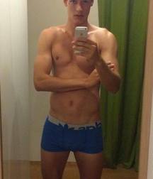 Come To My Window 24 5c2244c2ea68b.jpg