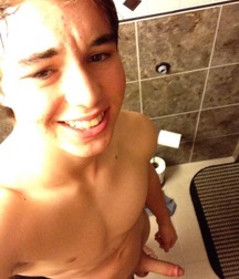 Selfie Gay Tube Twinks Porn and More Gay Tube Collection 17 5d00f1af5474b.jpg