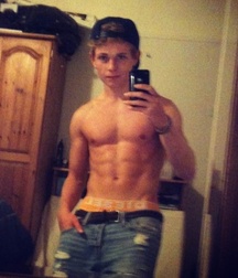 Twinks and More 21 5d1cf465888cb.jpg