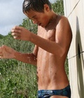 Showing Through 9 5d5db29347262.jpg