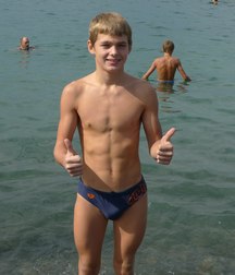 More Showing Through 2 5d8b687f04eb3.jpg