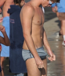 More Showing Through 4 5d8b6c09d3cd6.jpg