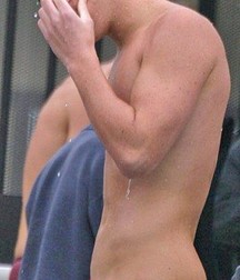 More Showing Through 4 5d8b6c54d29d4.jpg