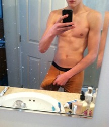 More Showing Through 23 5d8e0df7eedc0.jpg