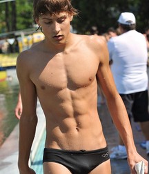 More Showing Through 23 5d8e0e185ea9c.jpg