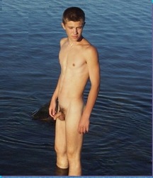 Pleanty Of Twinks 5 5db982958c98b.jpg