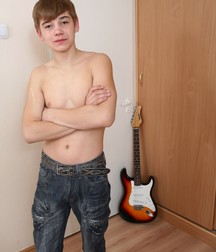 Aaron Vol. 2 59bf3b7b053df.jpg