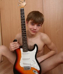 Aaron Vol. 2 59bf3bf98579f.jpg