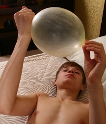 Aaron Vol. 4 59d43be907d17.jpg