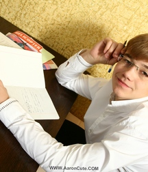 Aaron Vol. 10 59eac605b9b7d.jpg