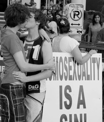 Loving boys 5d5e4966c163b.jpg